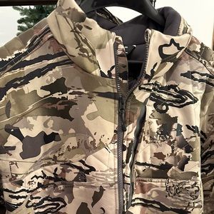 Under Armour Storm Whitetail Hunting Coat and Pants.